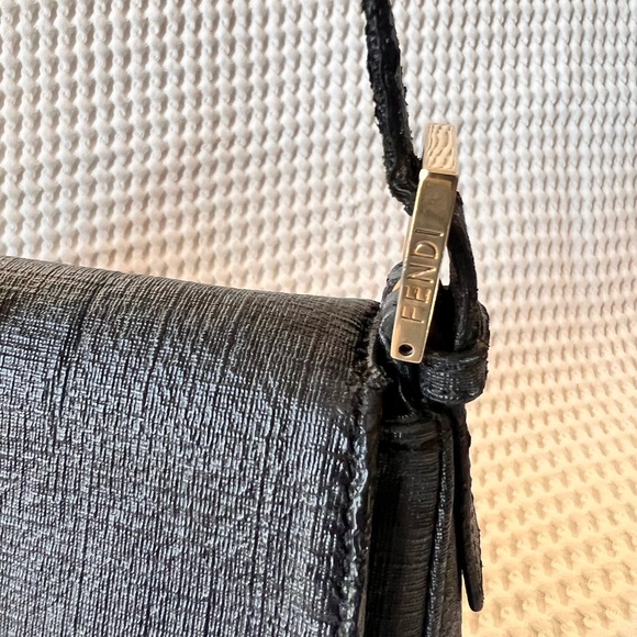 Fendi Mamma - Picture 9 of 14